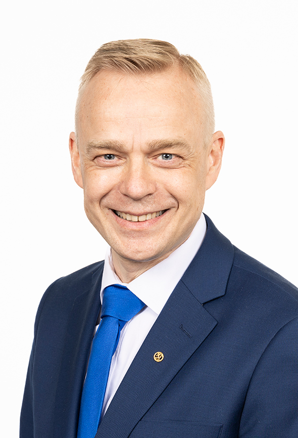 Kansanedustaja Timo Heinonen